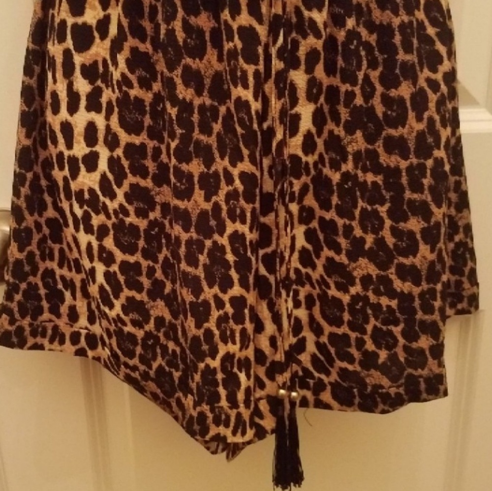 🆑️CLEARANCE! LAST 1! Cheetah Print Curvy Size Shorts  5🌟Rated - Picture 5 of 5
